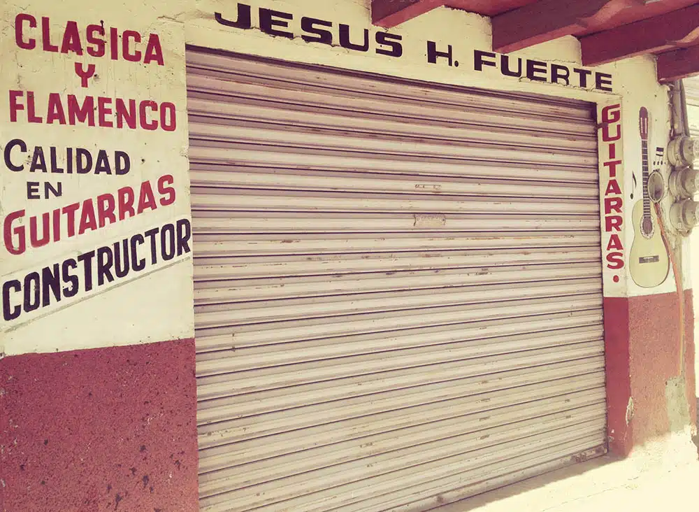 Jesus makes guitars