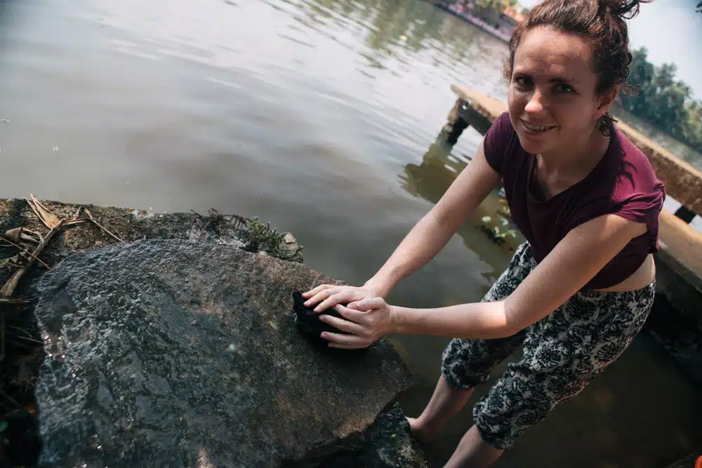 How to wash your clothes in a river while travelling